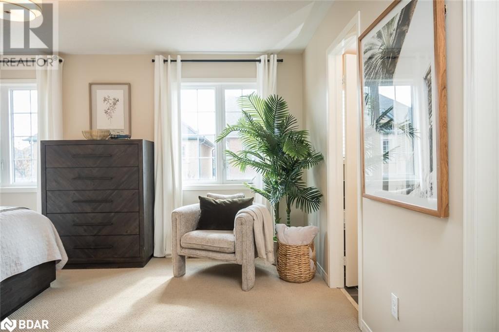 












292 GIDDINGS Crescent

,
Milton,




Ontario
L9T7A9

