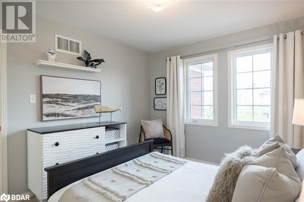












292 GIDDINGS Crescent

,
Milton,




Ontario
L9T7A9

