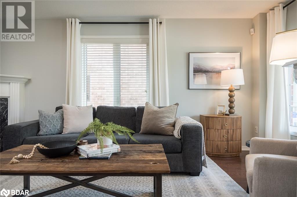 












292 GIDDINGS Crescent

,
Milton,




Ontario
L9T7A9

