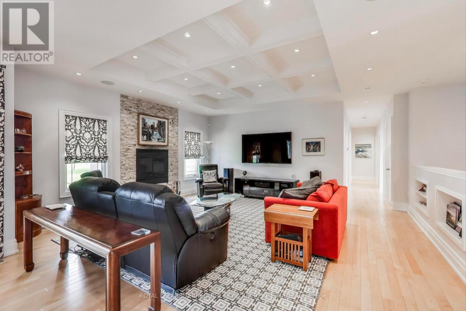 












67 GRAYFIELD DRIVE

,
Whitchurch-Stouffville,




Ontario
L4A0B1

