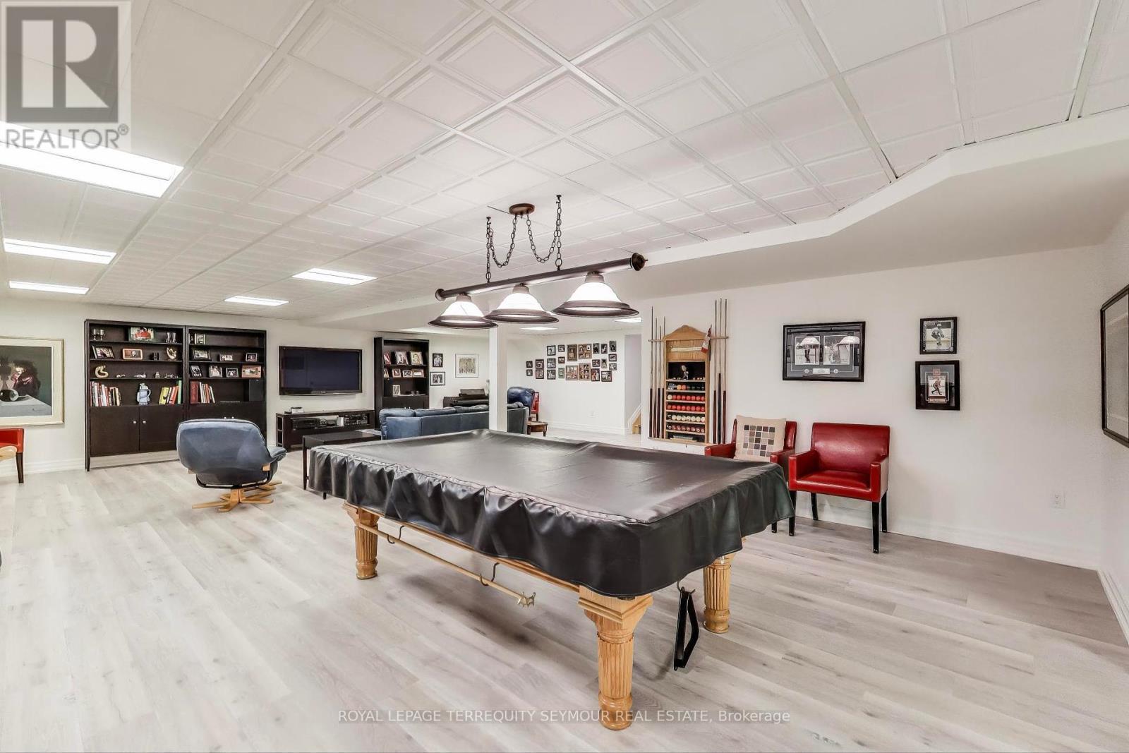 












67 GRAYFIELD DRIVE

,
Whitchurch-Stouffville,




Ontario
L4A0B1

