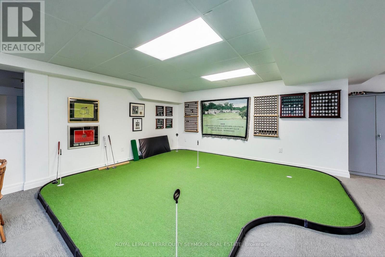 












67 GRAYFIELD DRIVE

,
Whitchurch-Stouffville,




Ontario
L4A0B1

