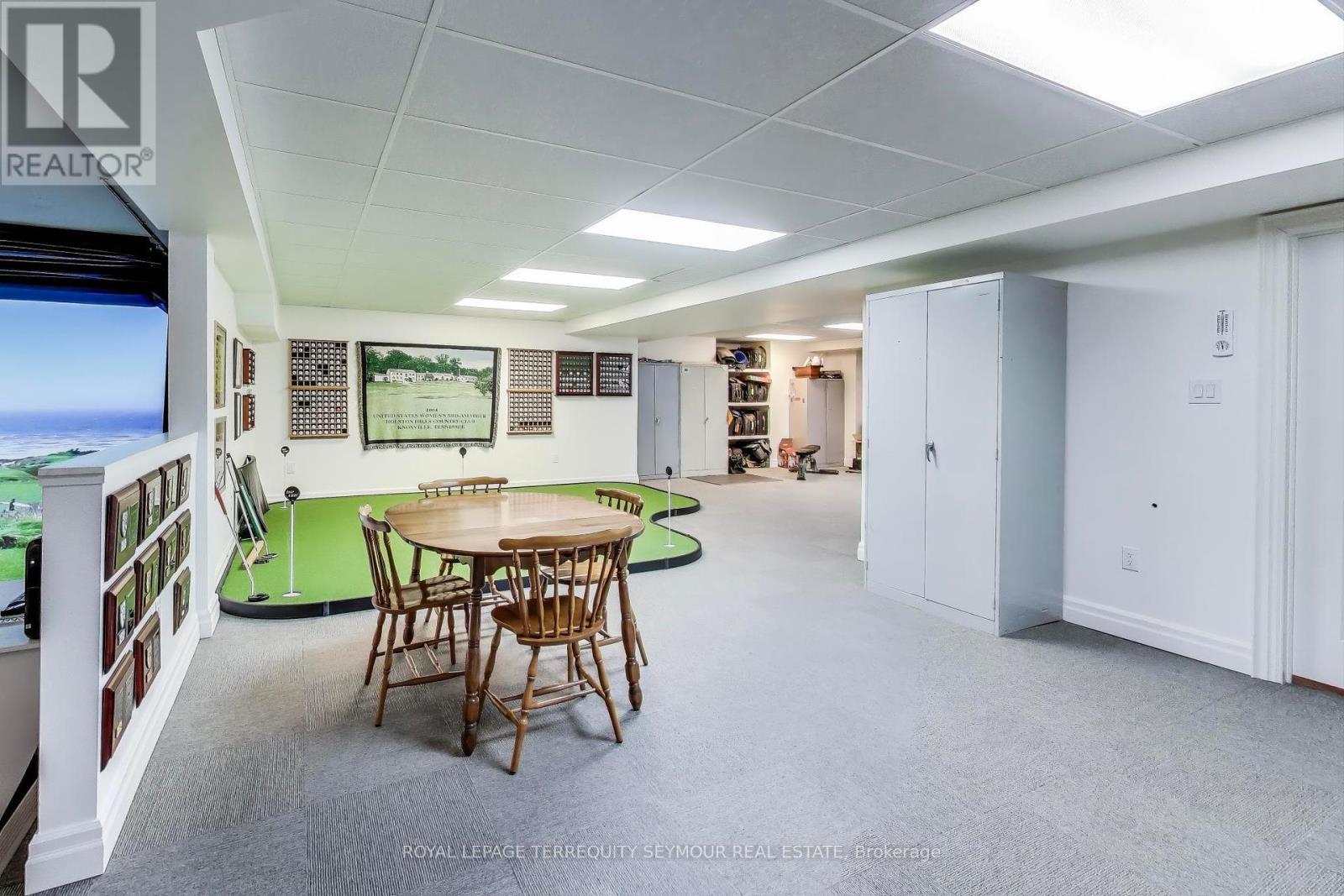 












67 GRAYFIELD DRIVE

,
Whitchurch-Stouffville,




Ontario
L4A0B1

