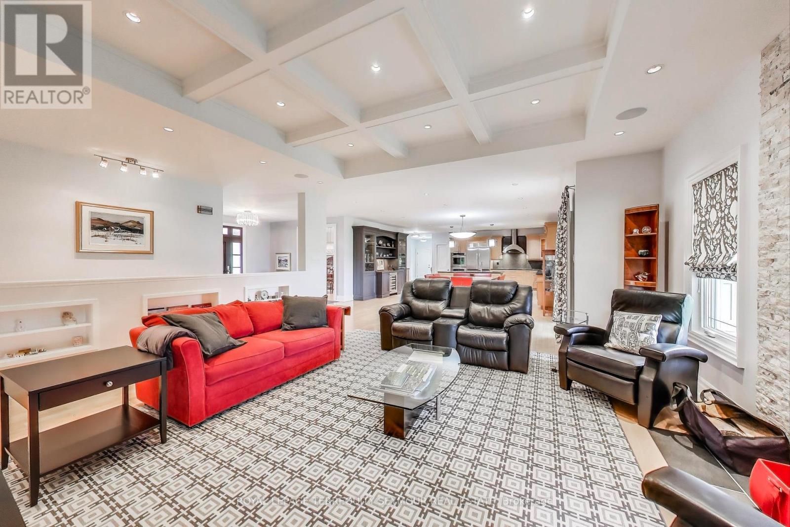 












67 GRAYFIELD DRIVE

,
Whitchurch-Stouffville,




Ontario
L4A0B1

