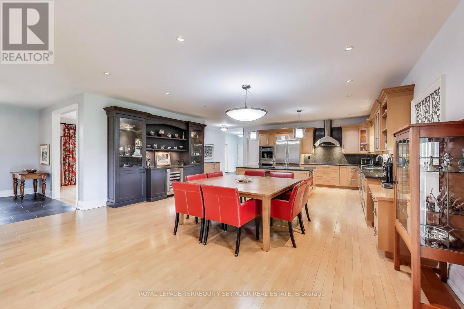 












67 GRAYFIELD DRIVE

,
Whitchurch-Stouffville,




Ontario
L4A0B1

