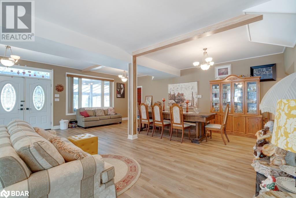 












6949 THOROLD STONE Road

,
Niagara Falls,




Ontario
L2J1B5

