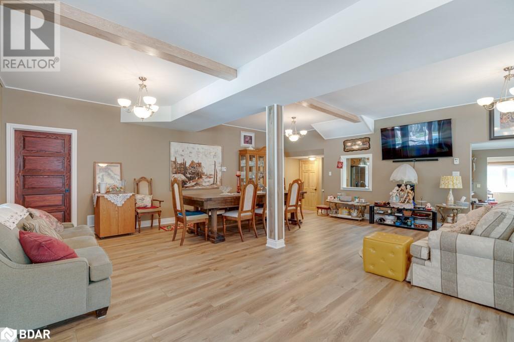 












6949 THOROLD STONE Road

,
Niagara Falls,




Ontario
L2J1B5


