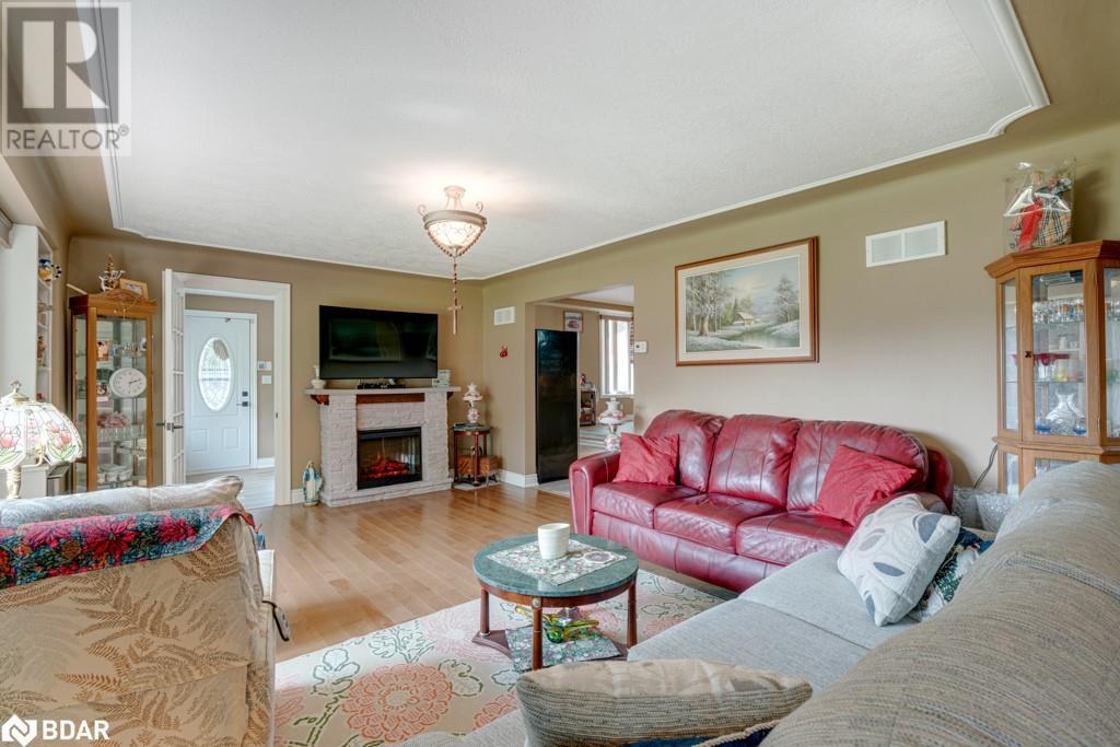 












6949 THOROLD STONE Road

,
Niagara Falls,




Ontario
L2J1B5

