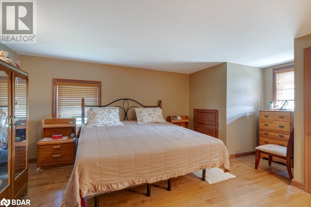 












6949 THOROLD STONE Road

,
Niagara Falls,




Ontario
L2J1B5

