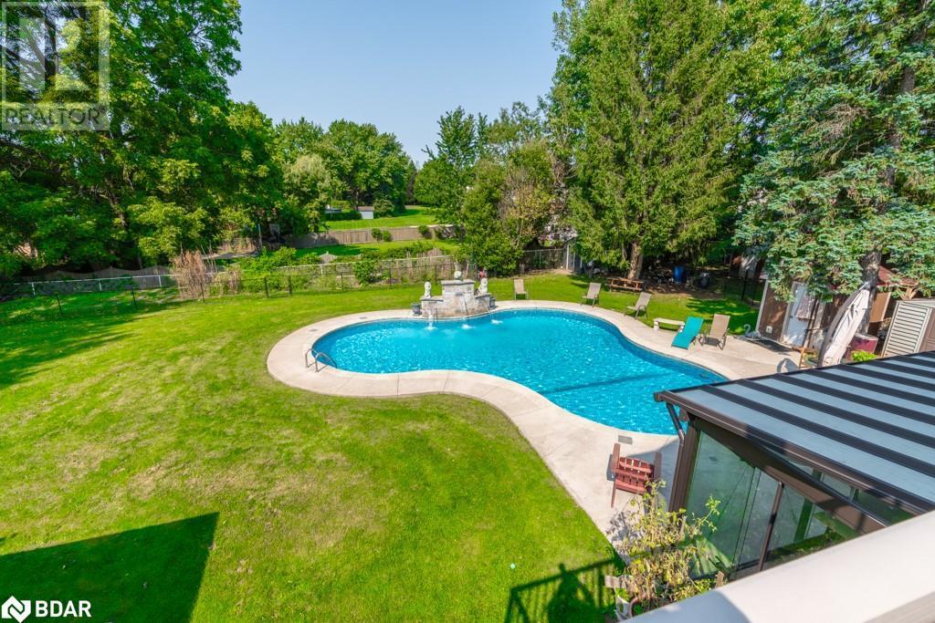 












6949 THOROLD STONE Road

,
Niagara Falls,




Ontario
L2J1B5

