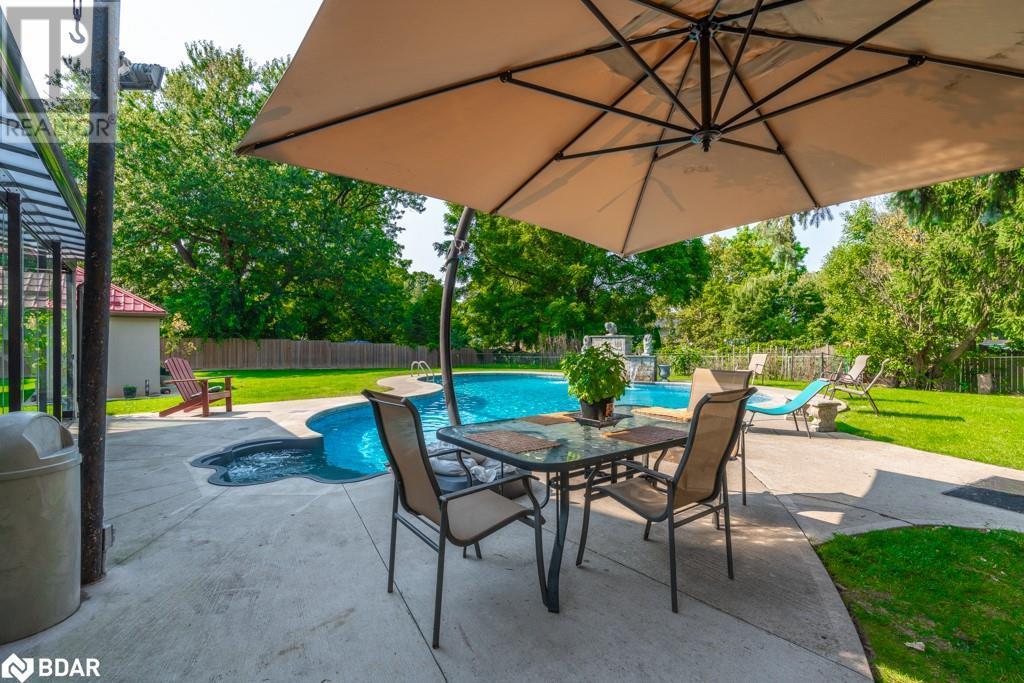 












6949 THOROLD STONE Road

,
Niagara Falls,




Ontario
L2J1B5

