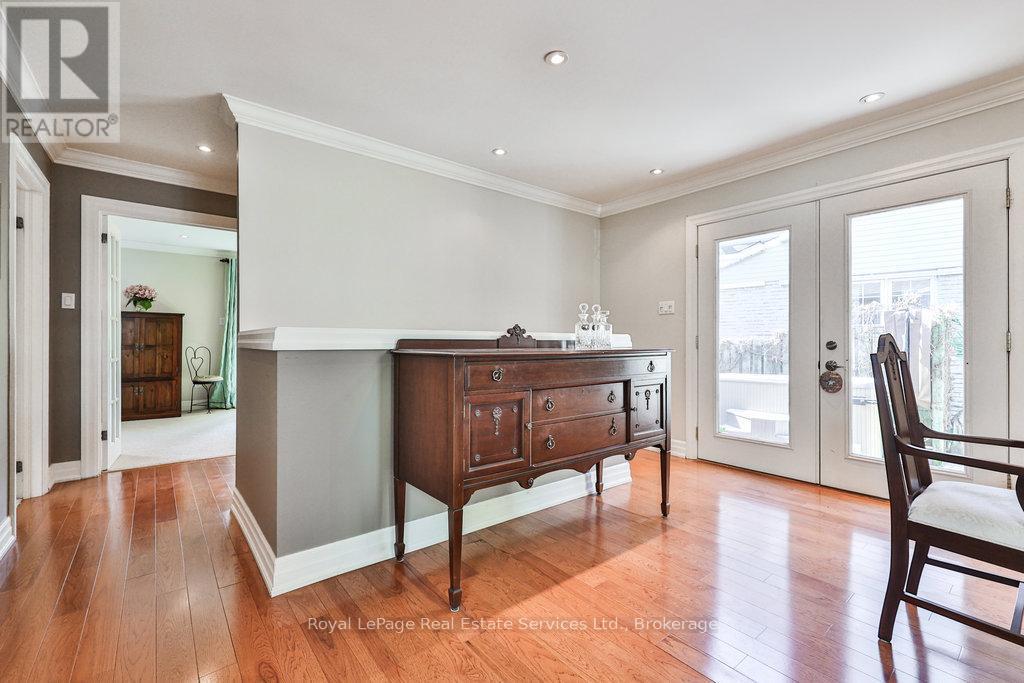 












502 BOHEMIA CRESCENT

,
Oakville (OO Old Oakville),




Ontario
L6J2K8

