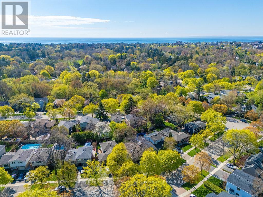 












502 BOHEMIA CRESCENT

,
Oakville (OO Old Oakville),




Ontario
L6J2K8

