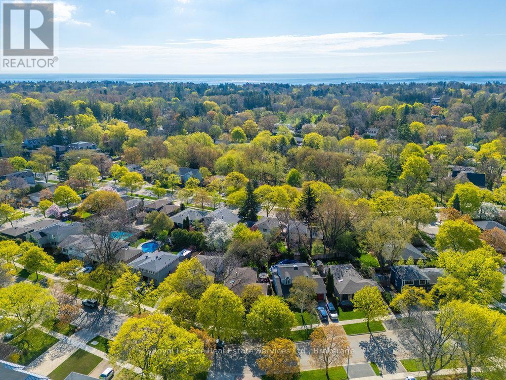 












502 BOHEMIA CRESCENT

,
Oakville (OO Old Oakville),




Ontario
L6J2K8

