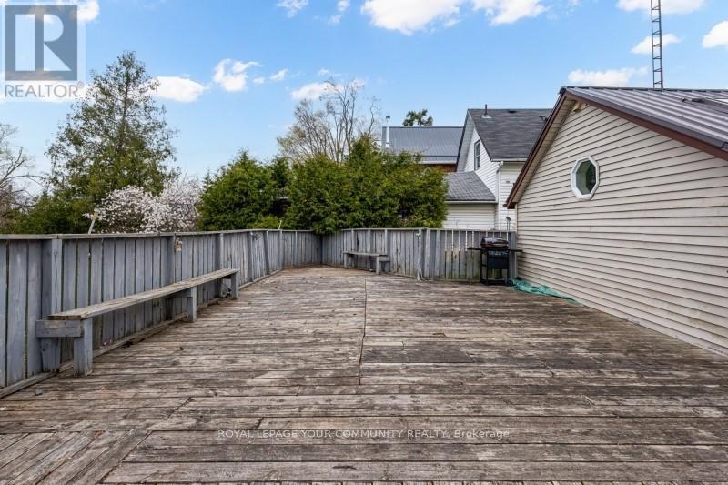












4071 HWY 35 HIGHWAY

,
Kawartha Lakes,




Ontario
K0M1G0

