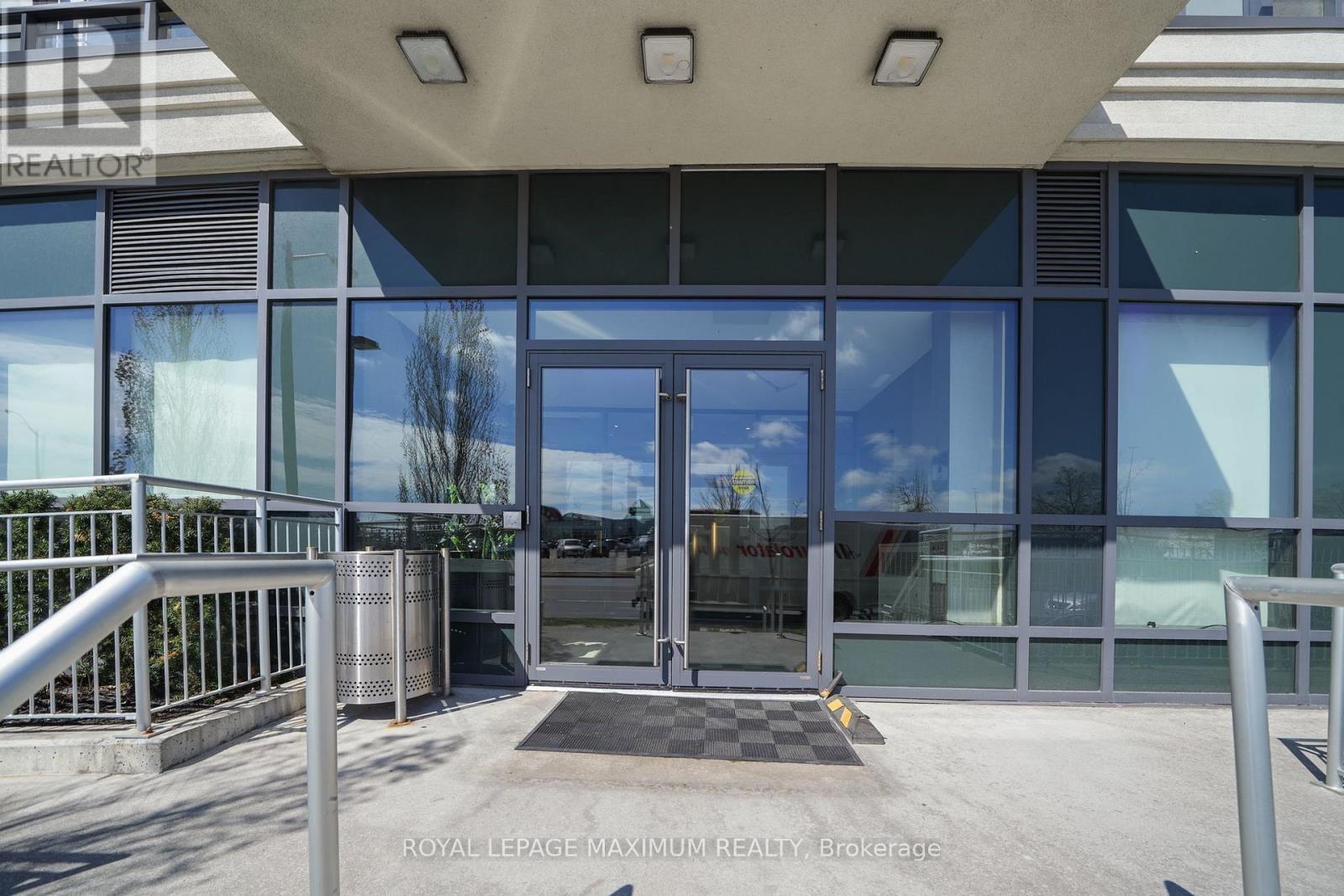 












1503 - 840 QUEENS PLATE DRIVE

,
Toronto,




Ontario
M9W0E7

