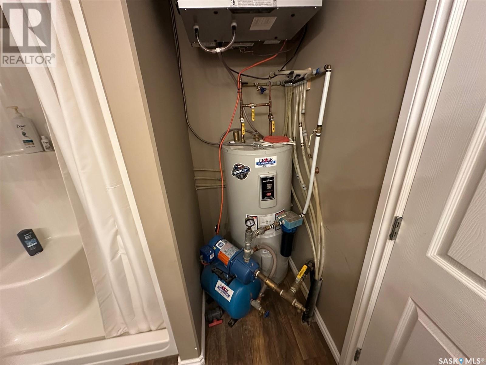 












18 Shady Pine DRIVE

,
Craik Rm No. 222,




Saskatchewan
S0G0V0

