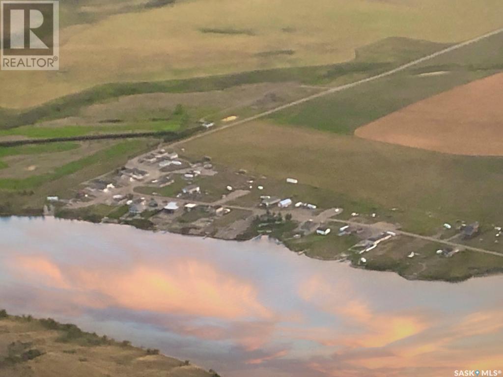 












18 Shady Pine DRIVE

,
Craik Rm No. 222,




Saskatchewan
S0G0V0

