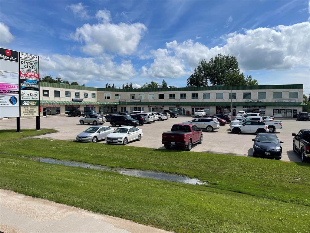 












203 449 main Street

,
Oakbank,




Manitoba
R0E1J0

