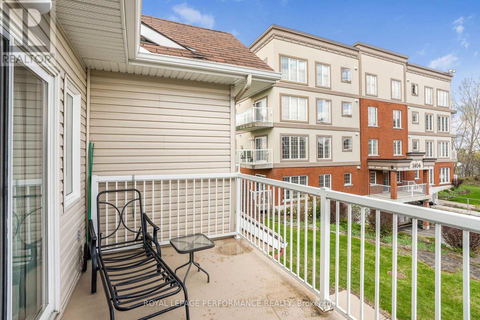 












205 - 1406 CLEMENT STREET

,
Hawkesbury,




Ontario
K6A3V6


