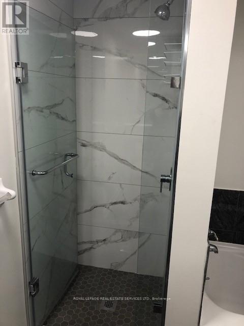 












1006 - 55 BLOOR STREET E

,
Toronto,




Ontario
M4W3W6

