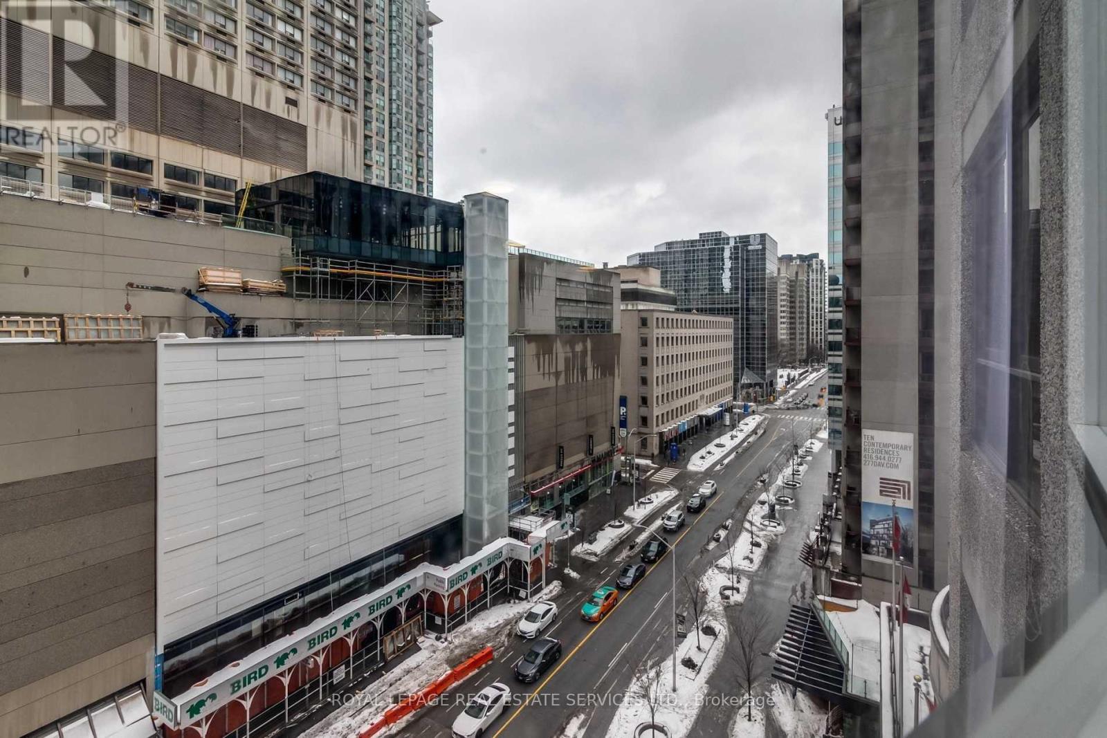 












1006 - 55 BLOOR STREET E

,
Toronto,




Ontario
M4W3W6

