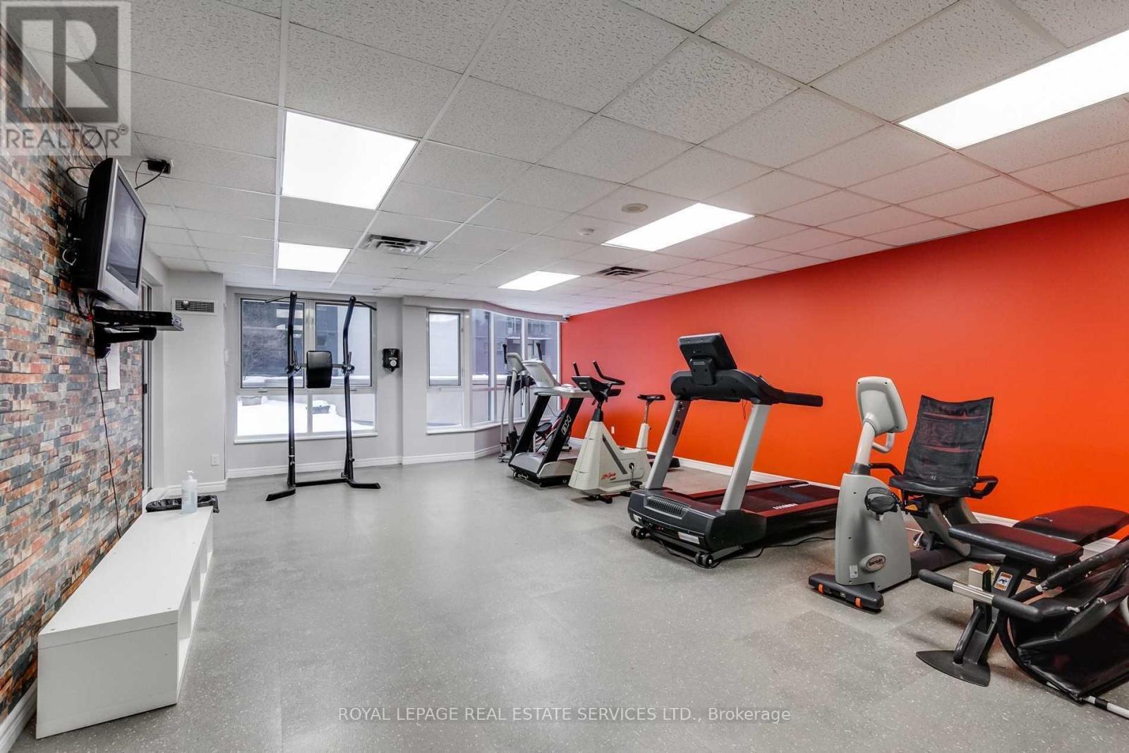 












1006 - 55 BLOOR STREET E

,
Toronto,




Ontario
M4W3W6

