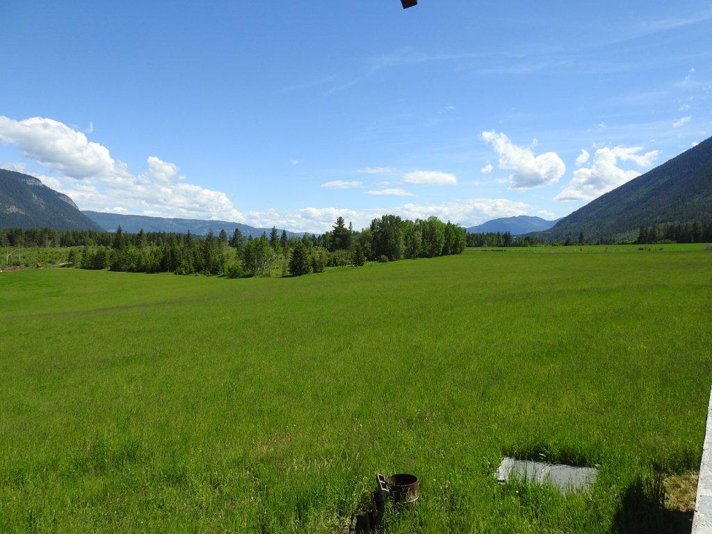









1144


Tappen Valley

Road,
Tappen,







BC
V0E 2X3

