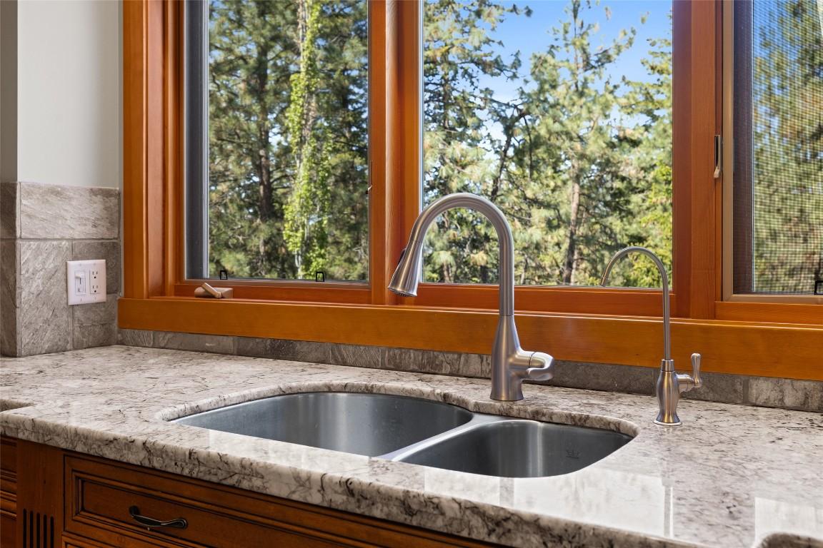 









4150


Seddon

Road,
Kelowna,




BC
V1W 4C9

