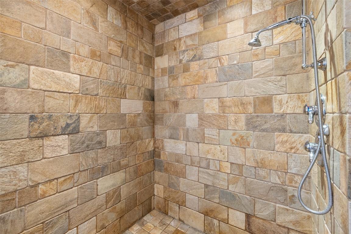 









4150


Seddon

Road,
Kelowna,




BC
V1W 4C9

