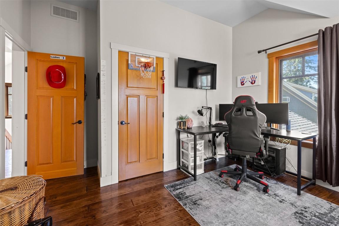 









4150


Seddon

Road,
Kelowna,




BC
V1W 4C9

