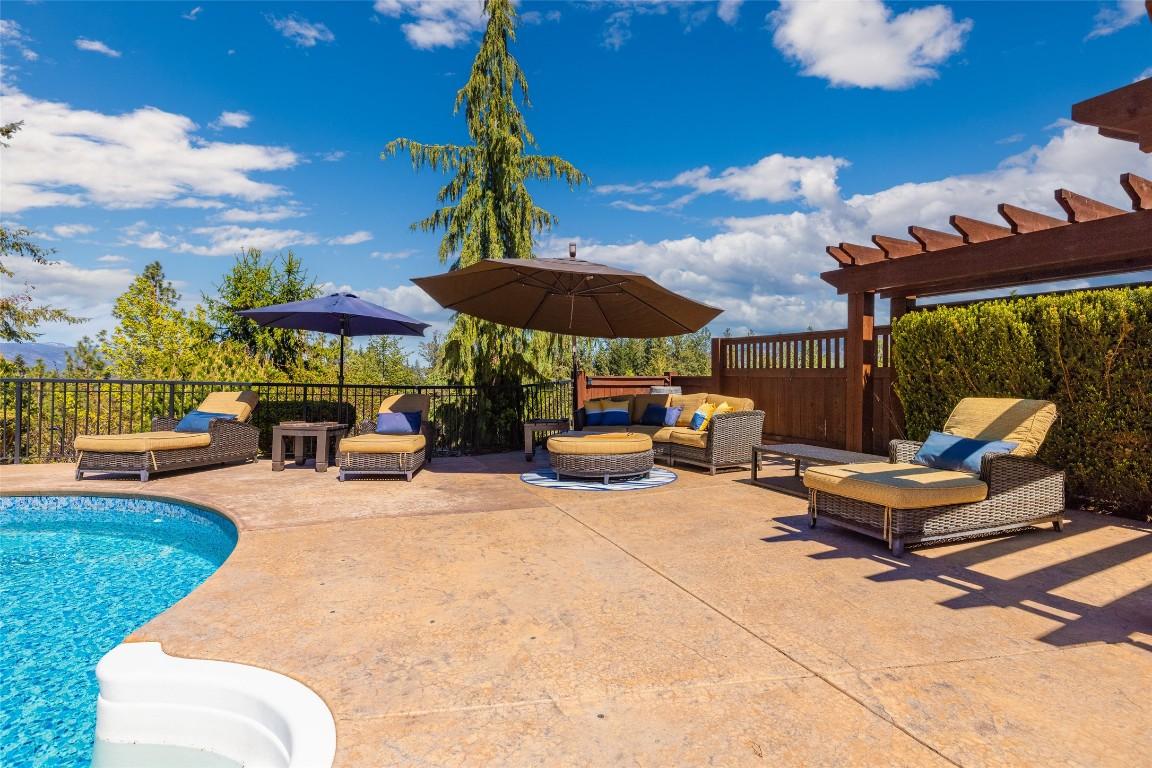 









4150


Seddon

Road,
Kelowna,




BC
V1W 4C9


