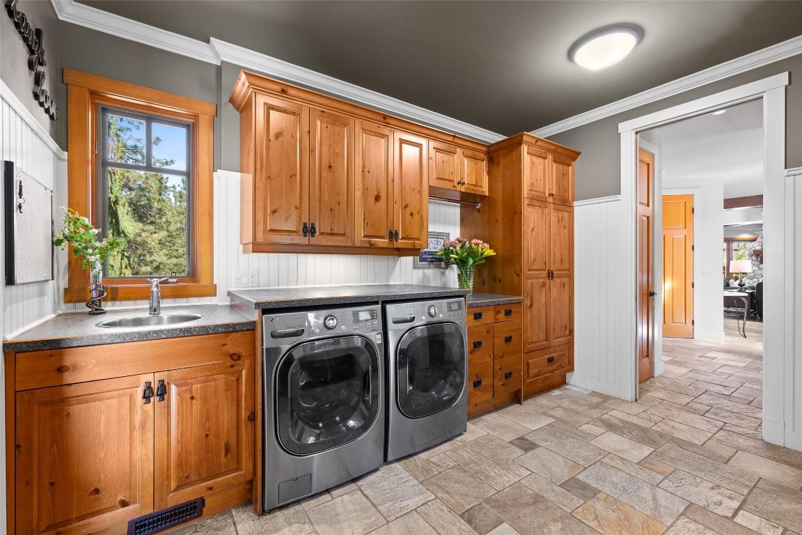 









4150


Seddon

Road,
Kelowna,




BC
V1W 4C9

