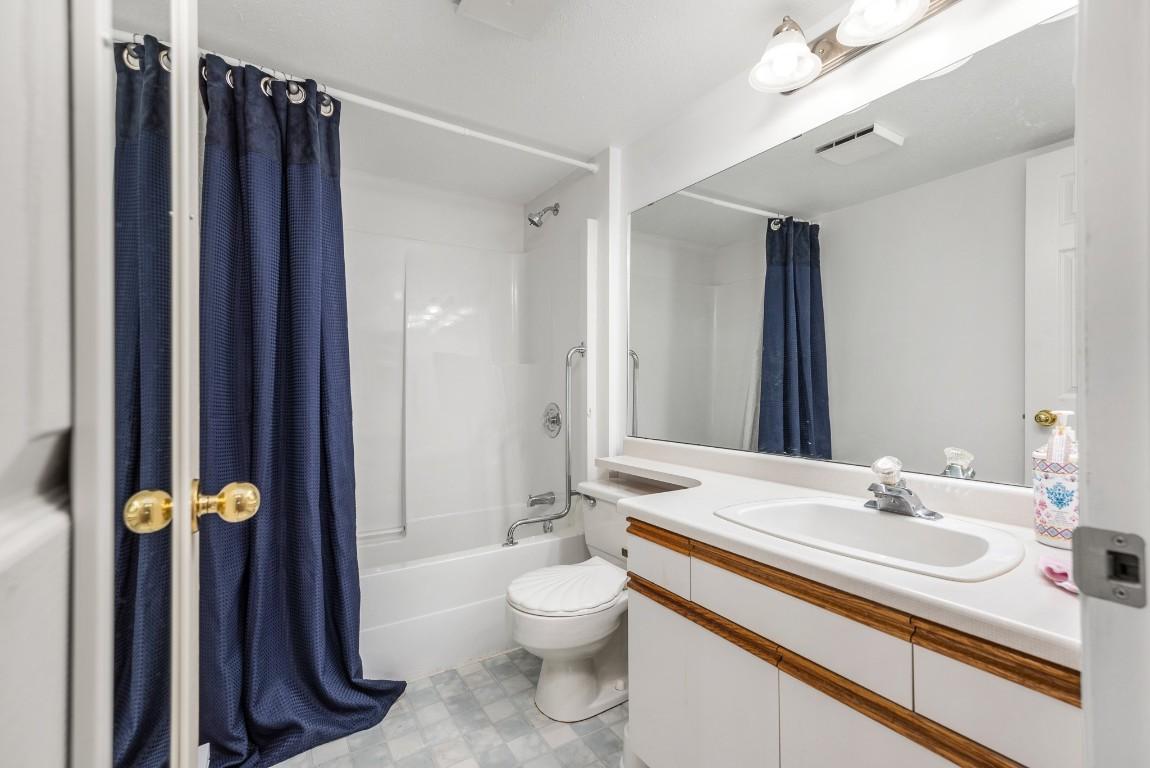 









3609


30

Avenue, 209,
Vernon,




BC
V1T 2E6

