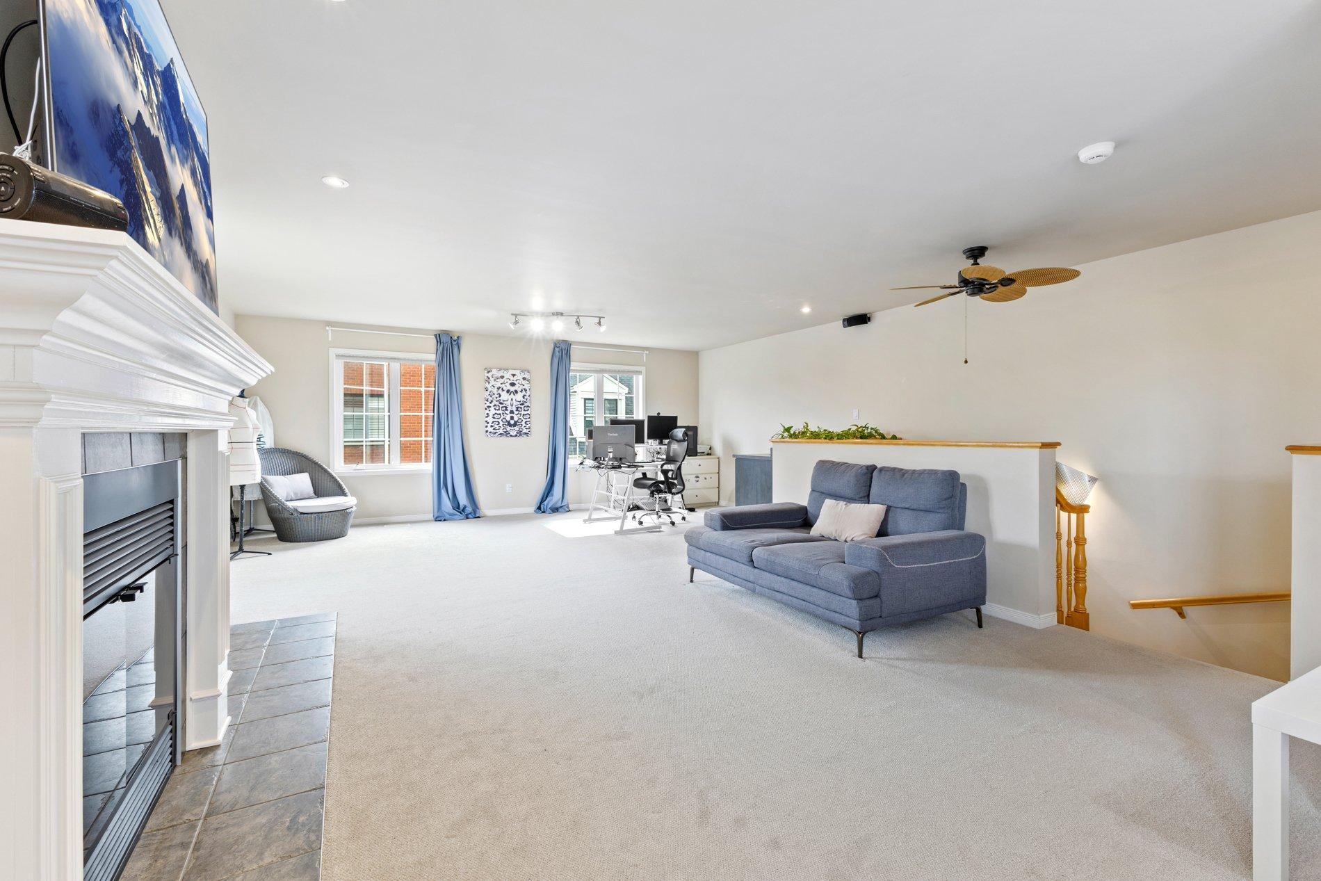 









2638


Av. Ernest-Hemingway

,
Montréal (Saint-Laurent),




QC
H4R3E7

