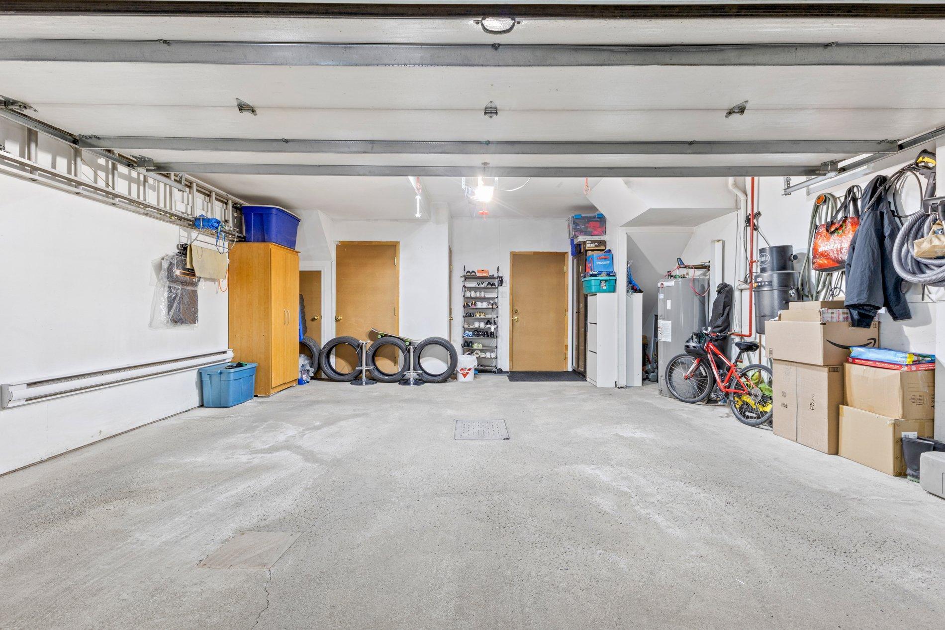 









2638


Av. Ernest-Hemingway

,
Montréal (Saint-Laurent),




QC
H4R3E7

