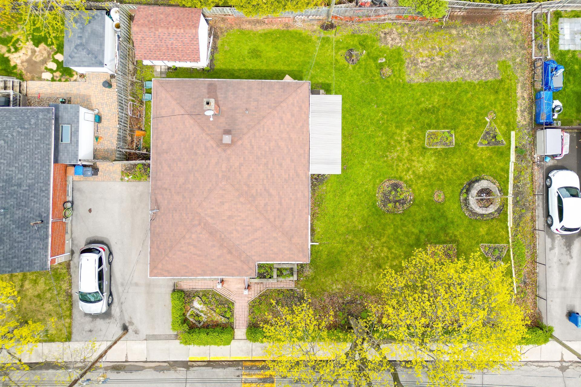 









629


Av. Westluke

,
Côte-Saint-Luc,




QC
H4X1R1

