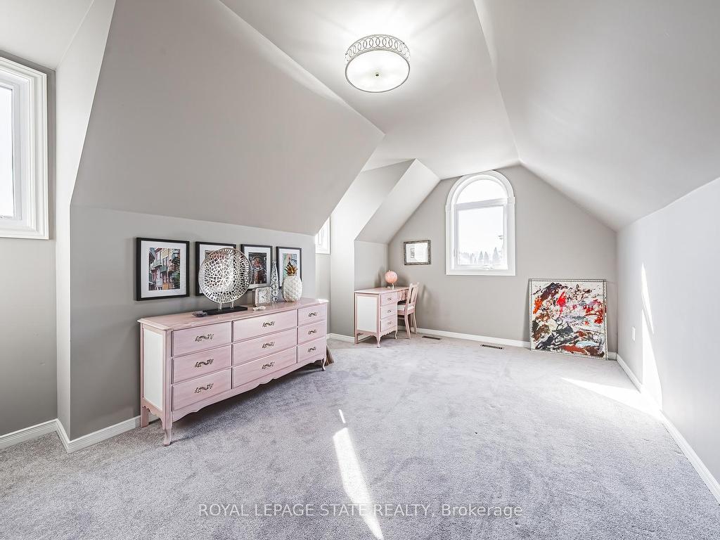 









149


Miller

Drive,
Hamilton,




ON
L9G 4W2

