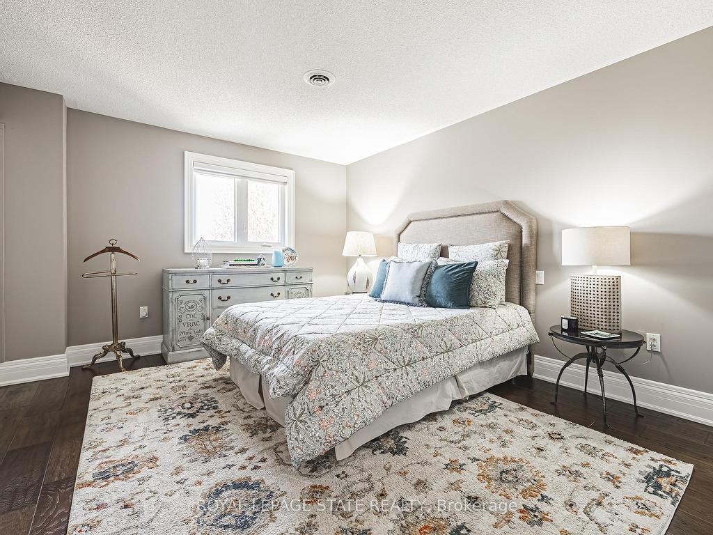 









149


Miller

Drive,
Hamilton,




ON
L9G 4W2

