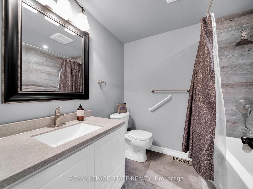 









21


Hughson

Street,
North Dumfries,




ON
N0B 1L0

