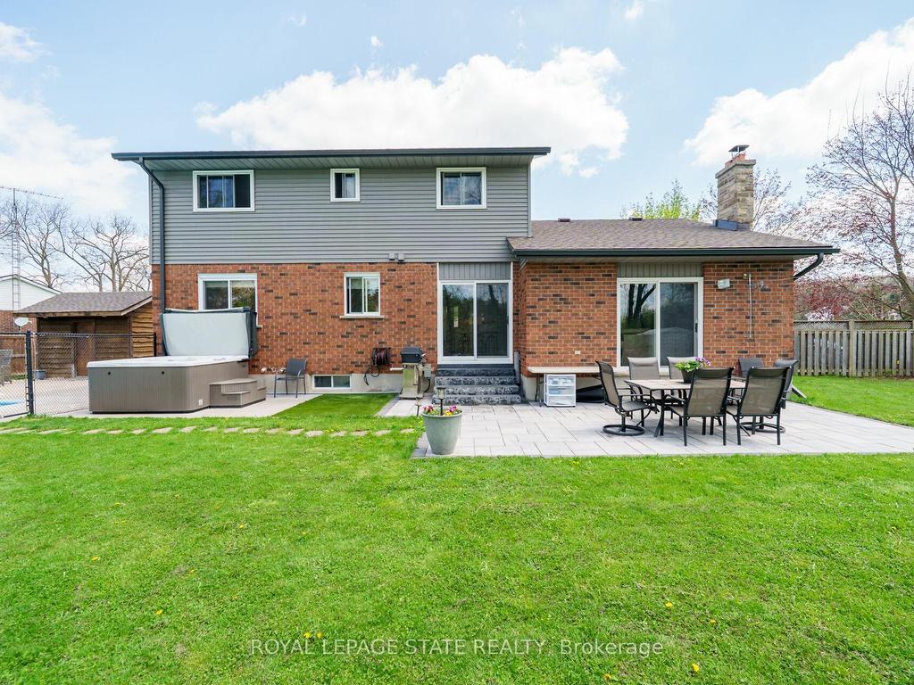 









21


Hughson

Street,
North Dumfries,




ON
N0B 1L0

