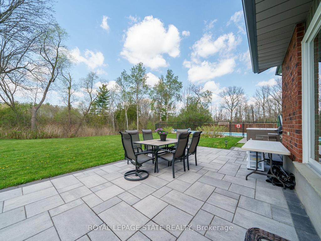 









21


Hughson

Street,
North Dumfries,




ON
N0B 1L0

