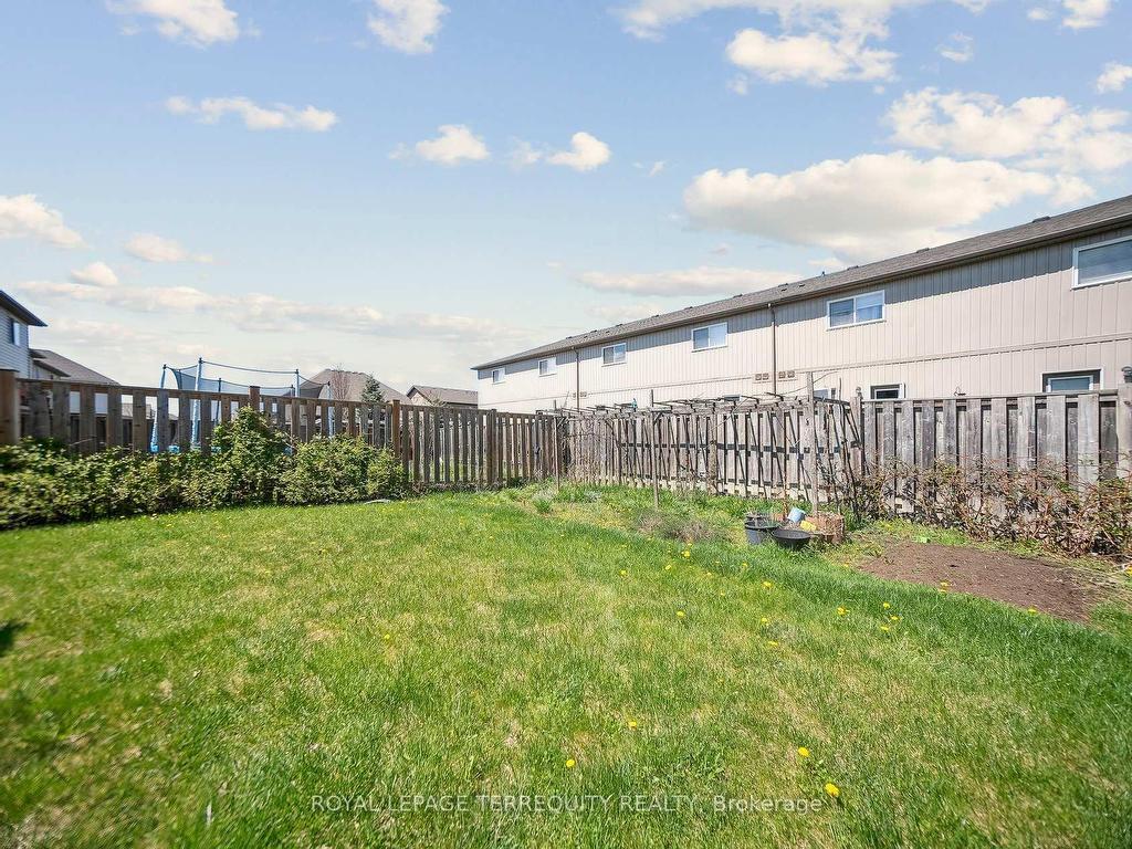 









8465


Kelsey

Crescent,
Niagara Falls,




ON
L2H 0E6

