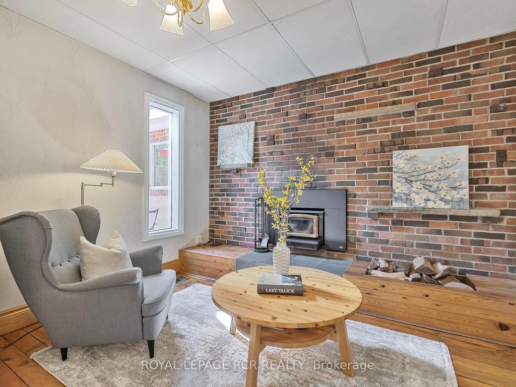 









91


King

Street West,
Caledon,




ON
L7E 1A2

