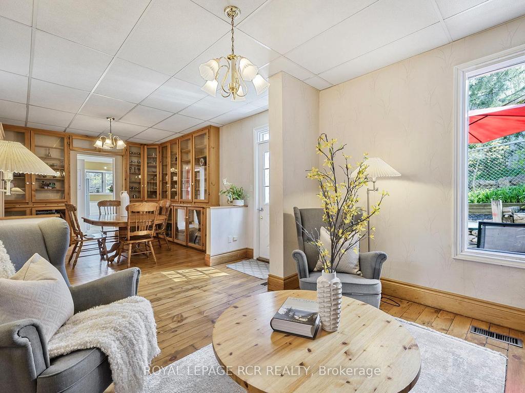 









91


King

Street West,
Caledon,




ON
L7E 1A2

