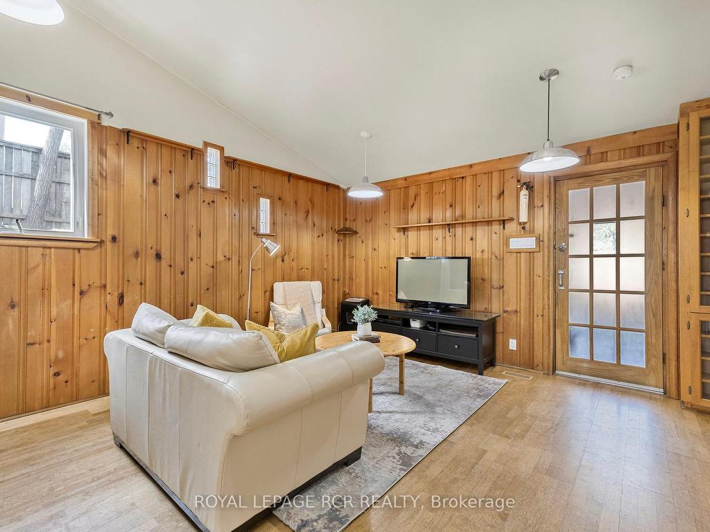 









91


King

Street West,
Caledon,




ON
L7E 1A2

