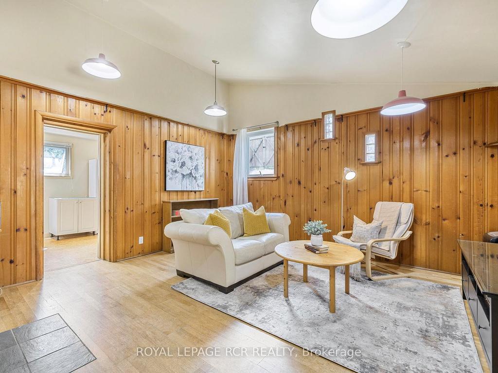 









91


King

Street West,
Caledon,




ON
L7E 1A2

