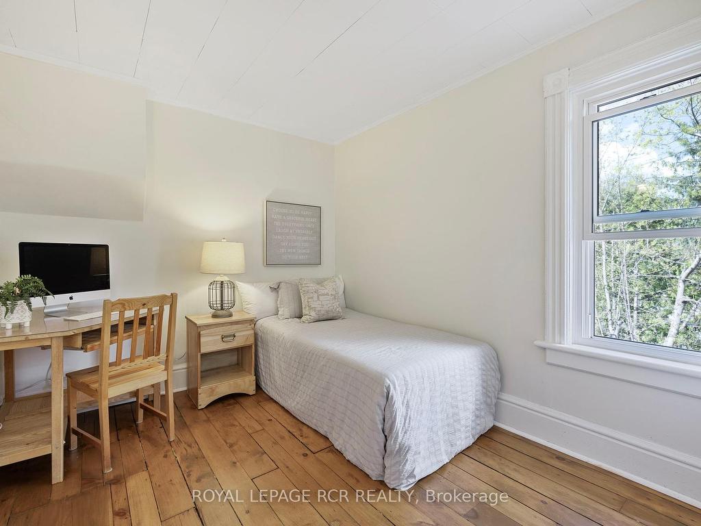 









91


King

Street West,
Caledon,




ON
L7E 1A2

