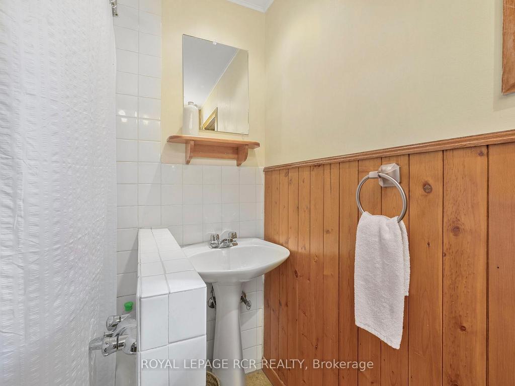 









91


King

Street West,
Caledon,




ON
L7E 1A2

