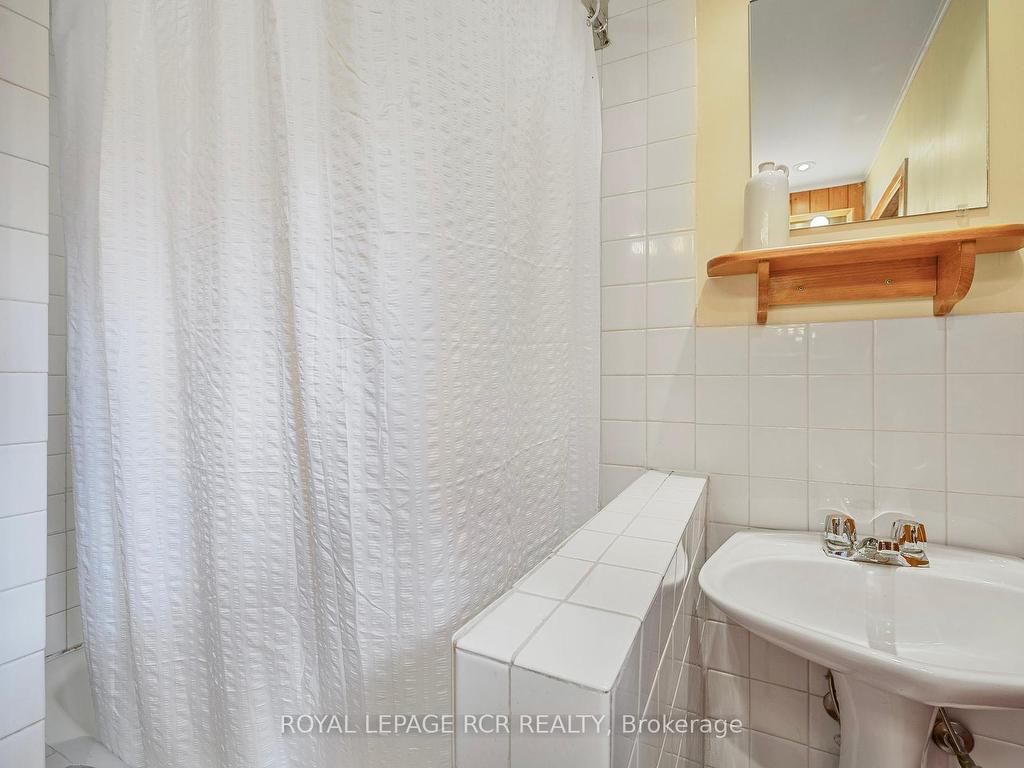 









91


King

Street West,
Caledon,




ON
L7E 1A2

